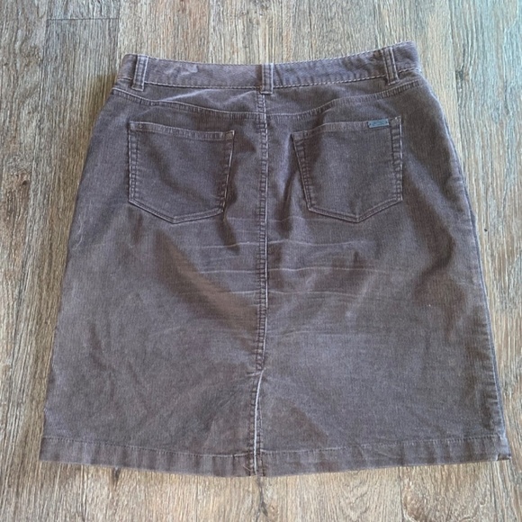 LL bean favorite fit size 8 brown corduroy skirt - Picture 7 of 7